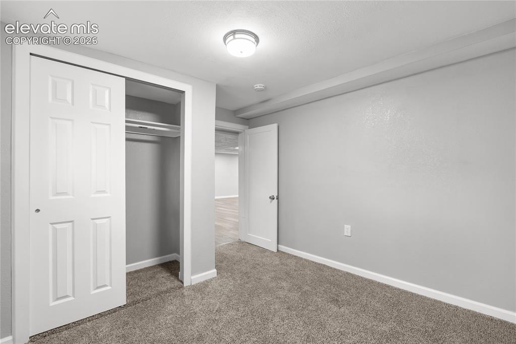 Image 14 of 36: Bedroom