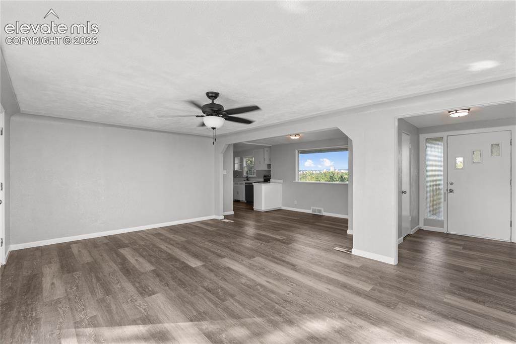Image 4 of 36: Living Room