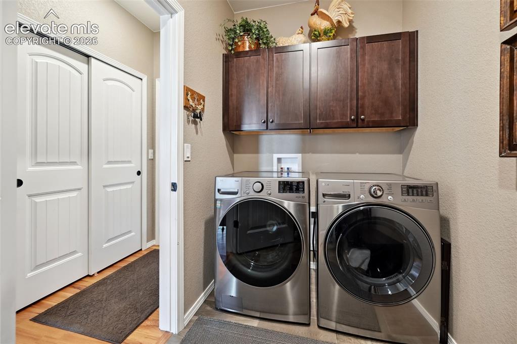 Image 19 of 41: Laundry