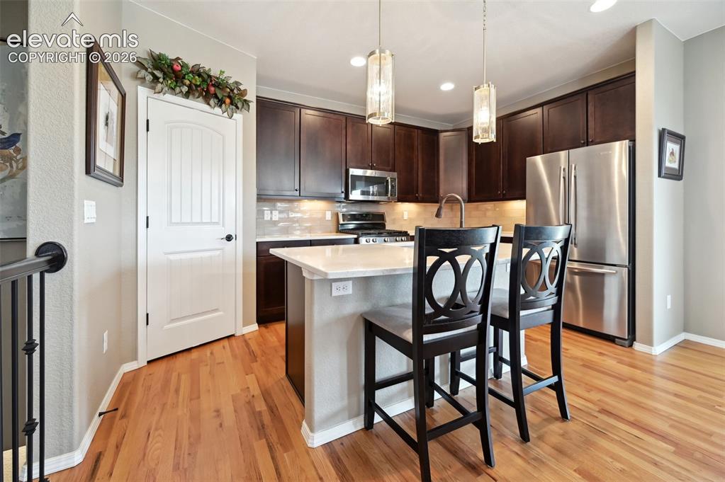 Image 8 of 41: Kitchen