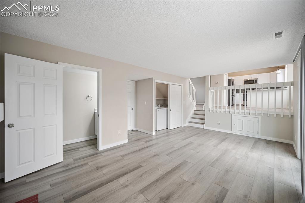 Image 20 of 38: Family Room