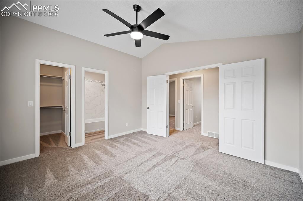 Image 26 of 38: Bedroom