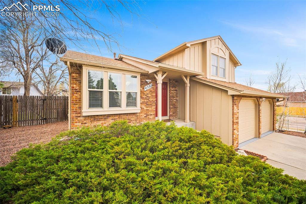 Image 5 of 38: Front of Structure