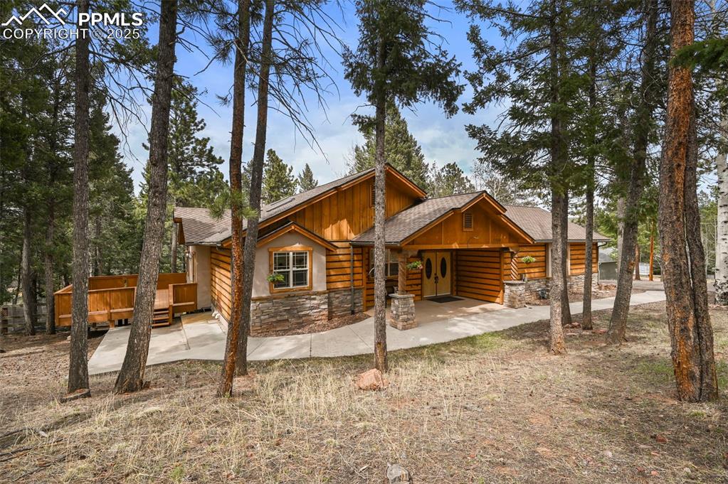 Image 2 of 43: Front of Structure