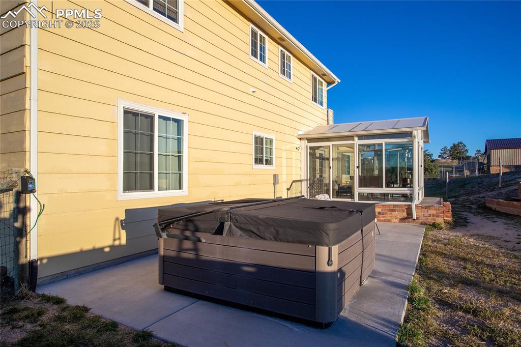 Image 43 of 50: Back of Structure