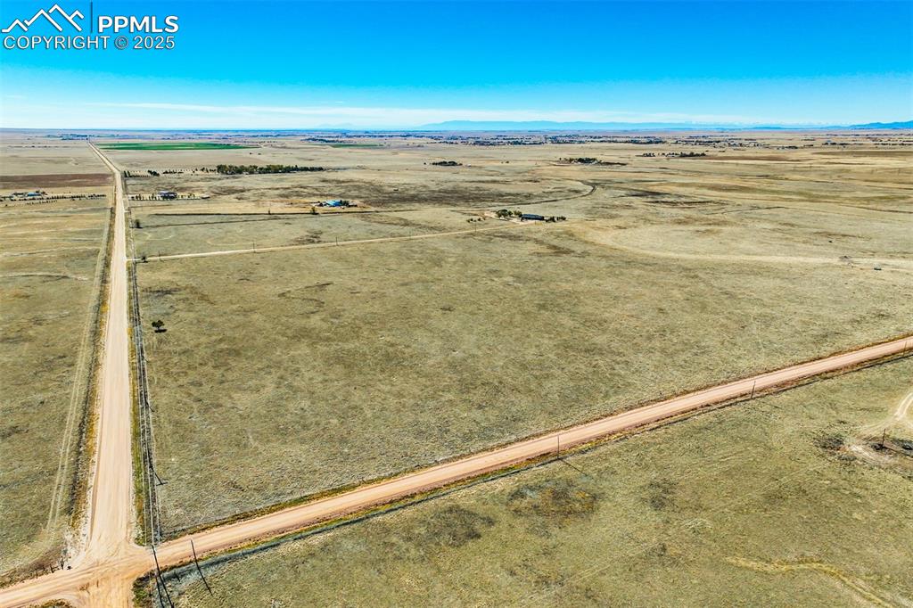 Caption: Overview of rural landscape featuring a desert landscape