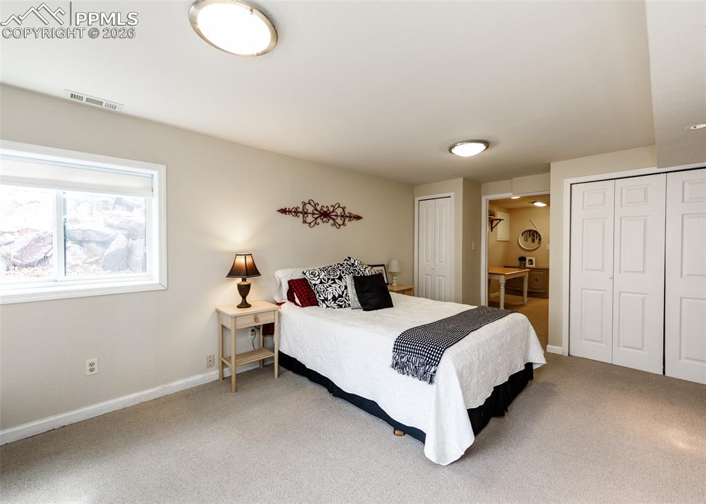 Image 29 of 45: Bedroom