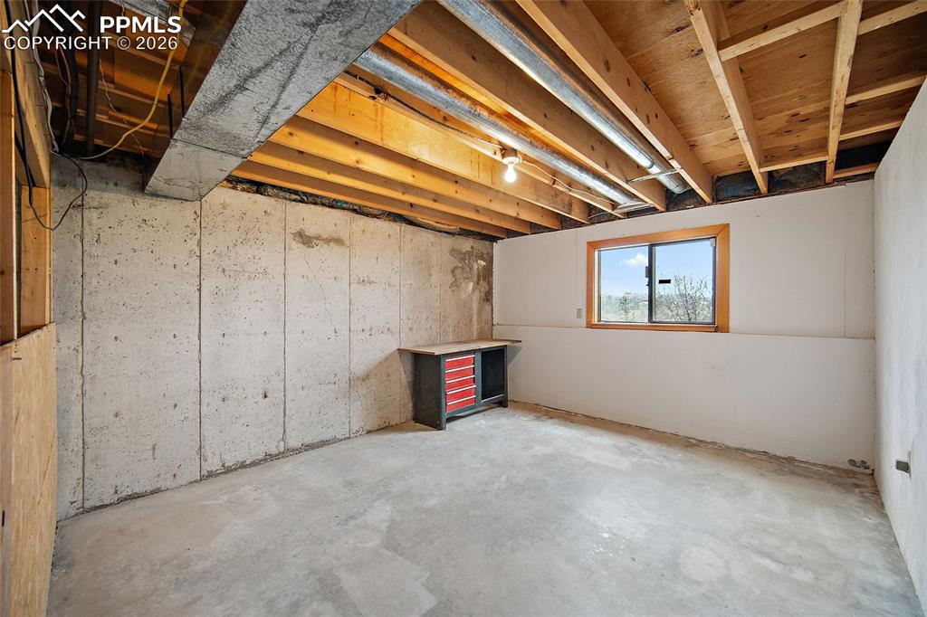 Image 24 of 40: Basement