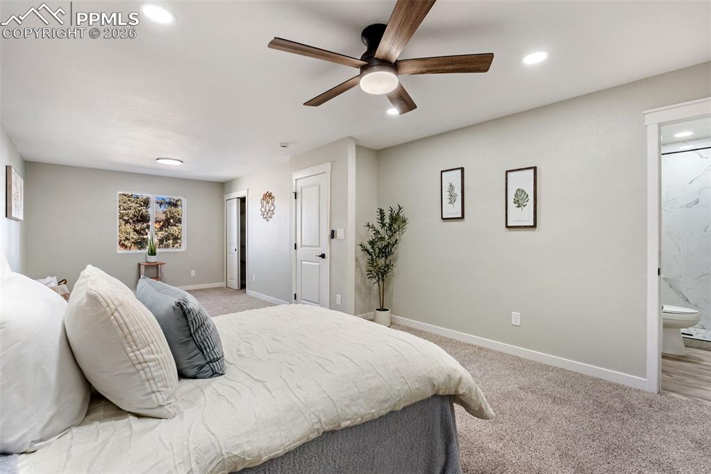 Image 24 of 47: Bedroom