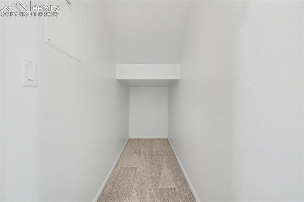 Image 13 of 28: Closet