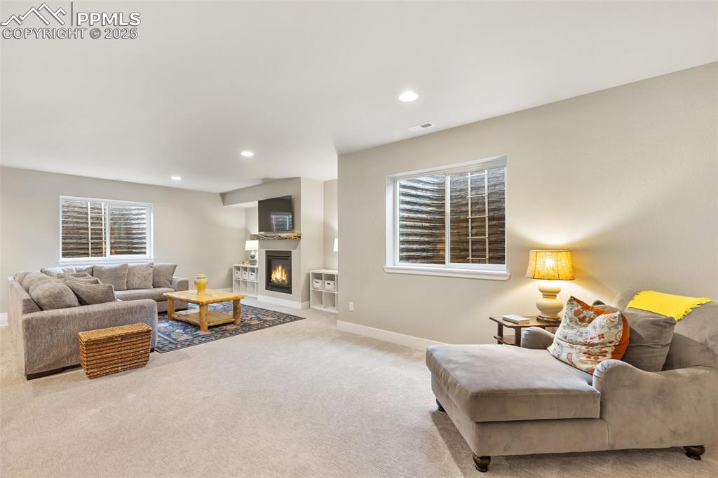 Image 30 of 44: Family Room