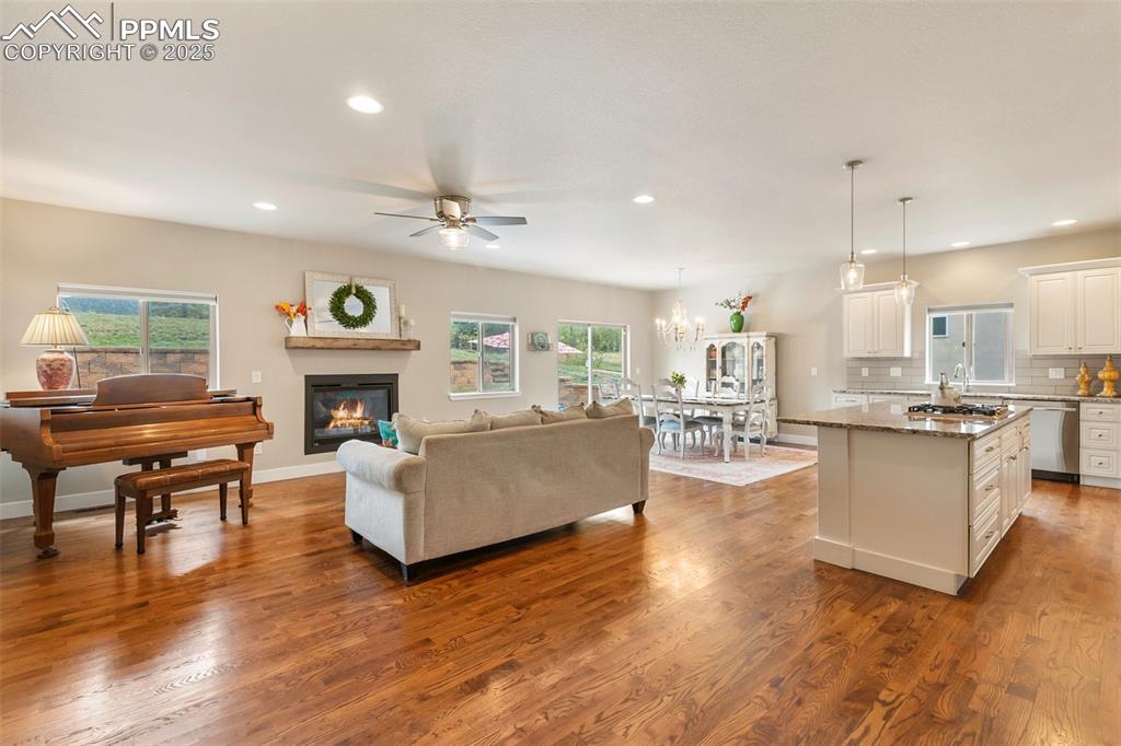 Image 4 of 44: This feels like home! Cozy, yet open with an easy flow.