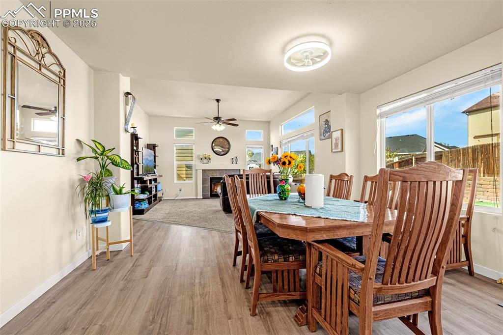 Image 12 of 39: Dining Area