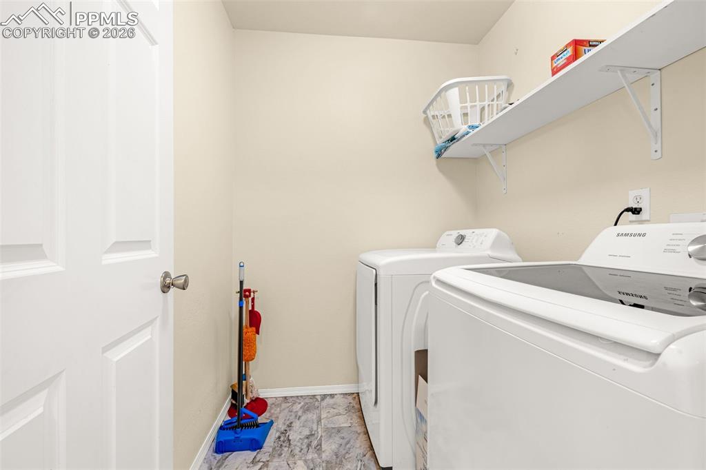 Image 13 of 39: Laundry