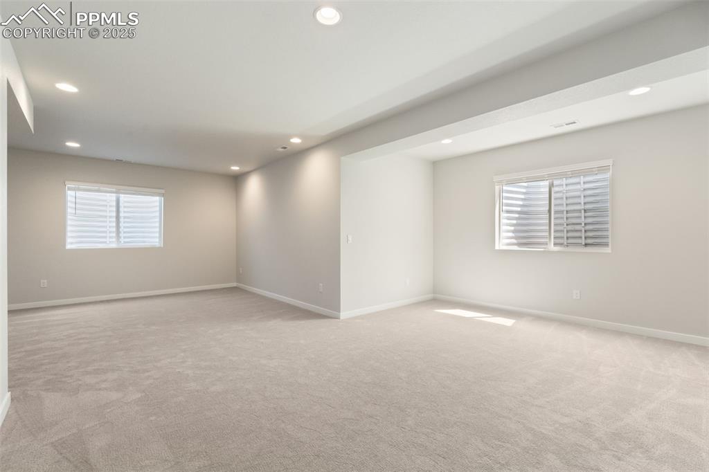 Image 22 of 50: Recreation Room