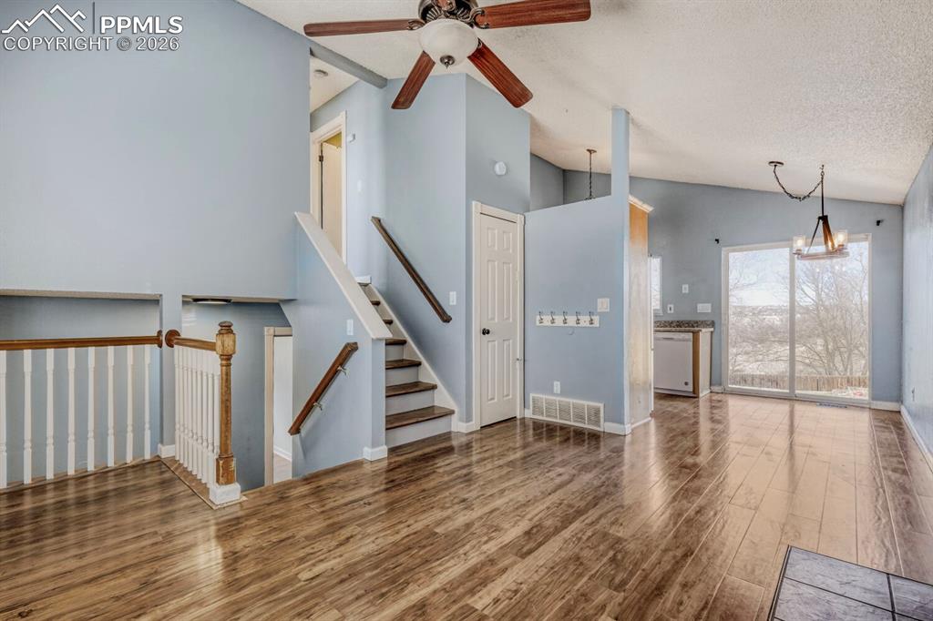 Image 15 of 41: Living Room