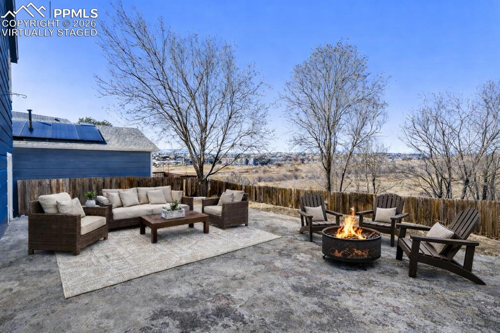 Image 8 of 41: Virtually Staged