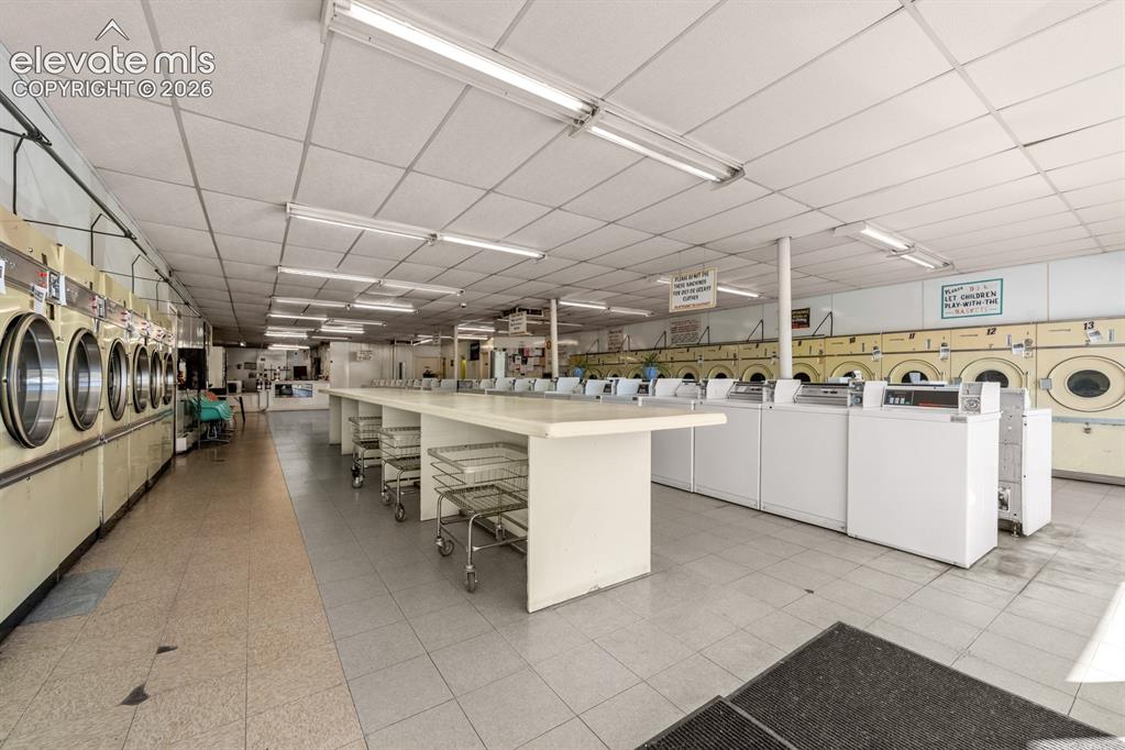 Image 3 of 50: This laundromat is walking distance from the Trinidad Junior College, multi