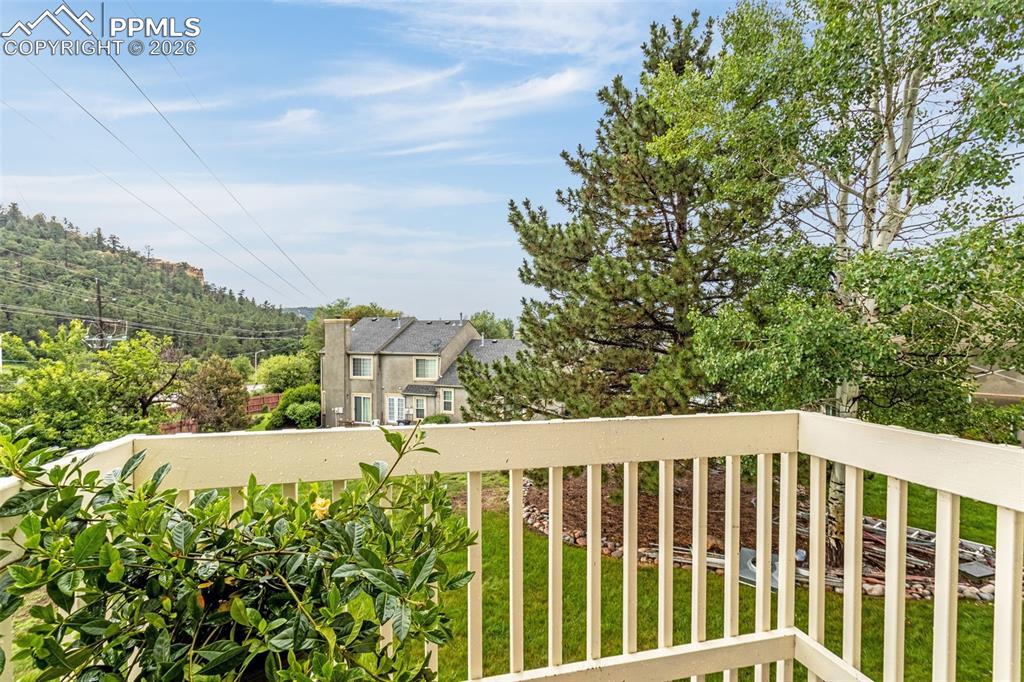 Image 18 of 22: Balcony