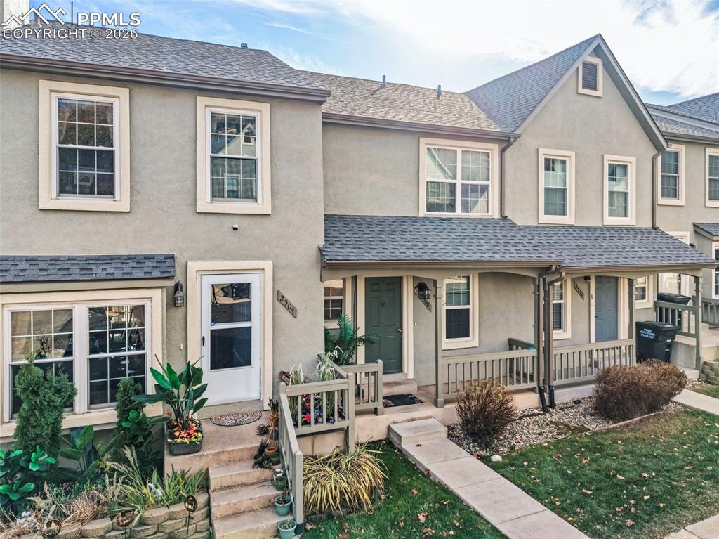 Image 2 of 22: Front of Structure