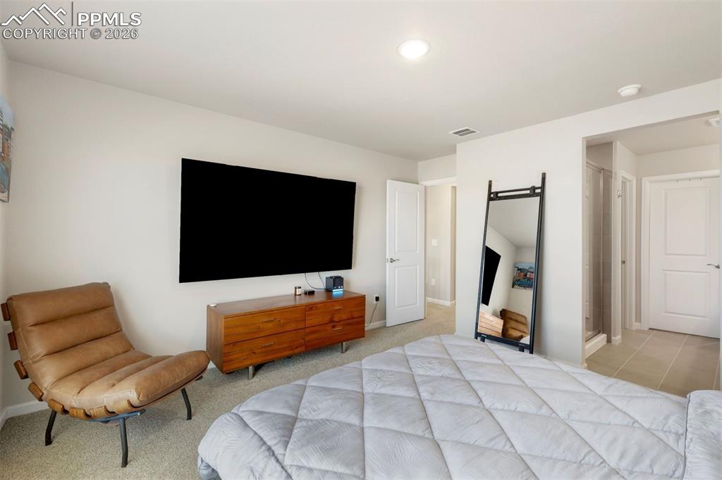 Image 15 of 24: Master Bedroom