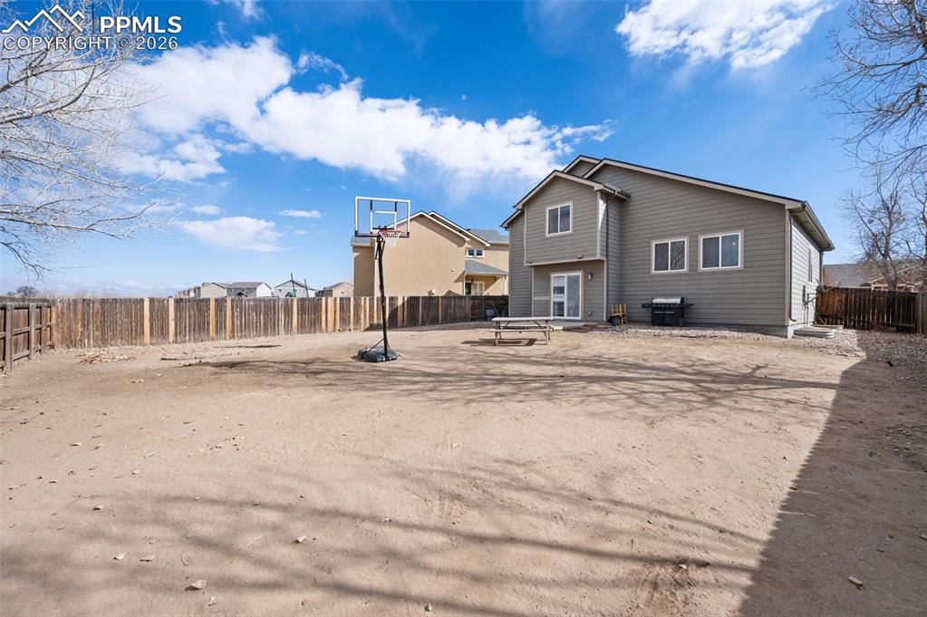 Image 33 of 49: Back of Structure