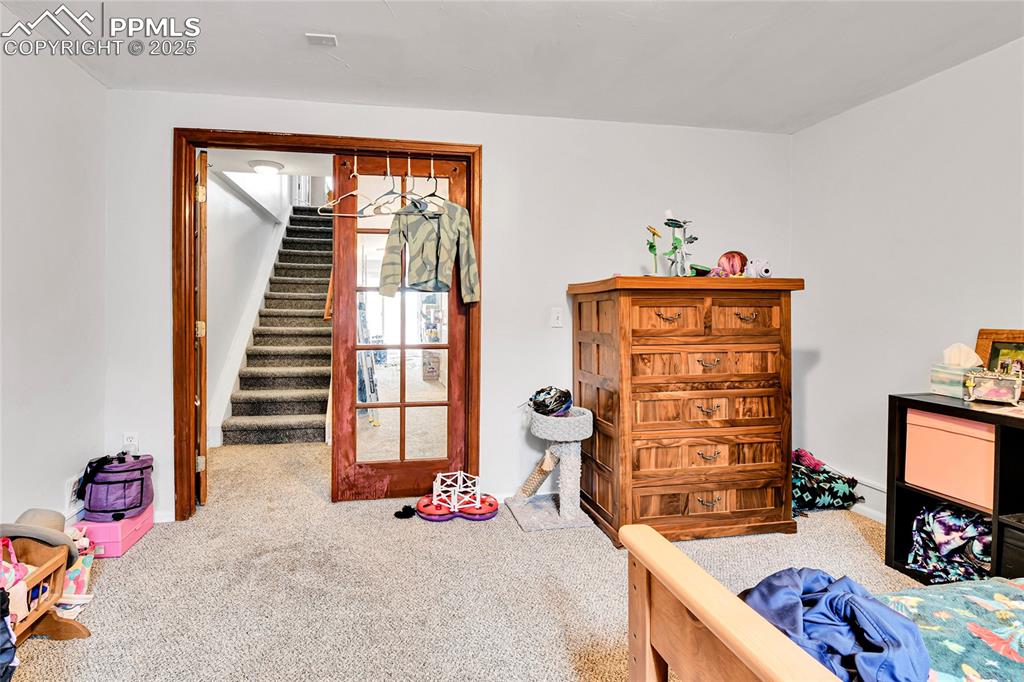 Image 19 of 30: Basement Bonus Room office/non-conforming bendroom