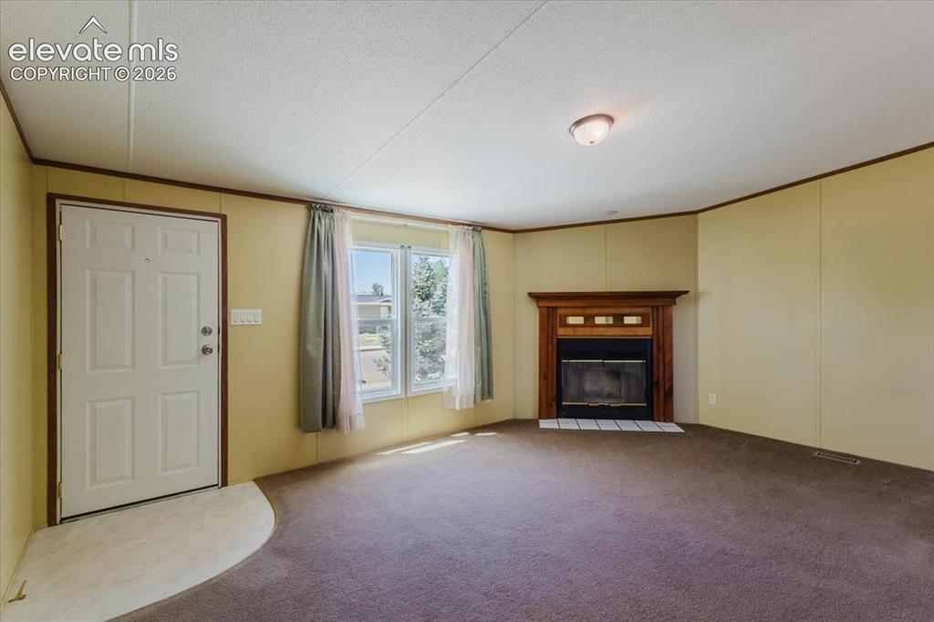 Image 6 of 37: Living Room