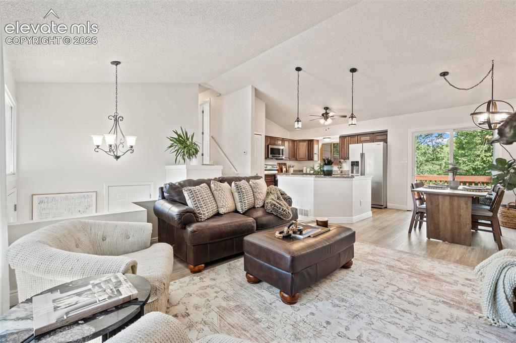 Image 9 of 50: Living Room
