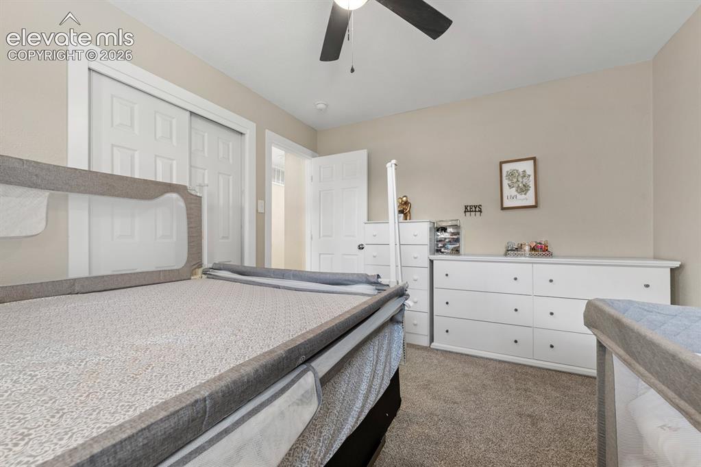Image 14 of 33: Bedroom