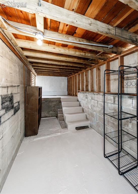 Image 28 of 35: Outside Storage off of Family Room