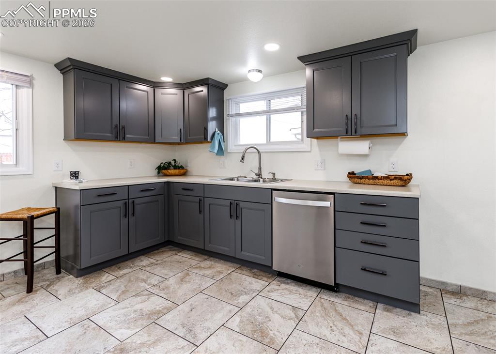 Image 8 of 35: Kitchen