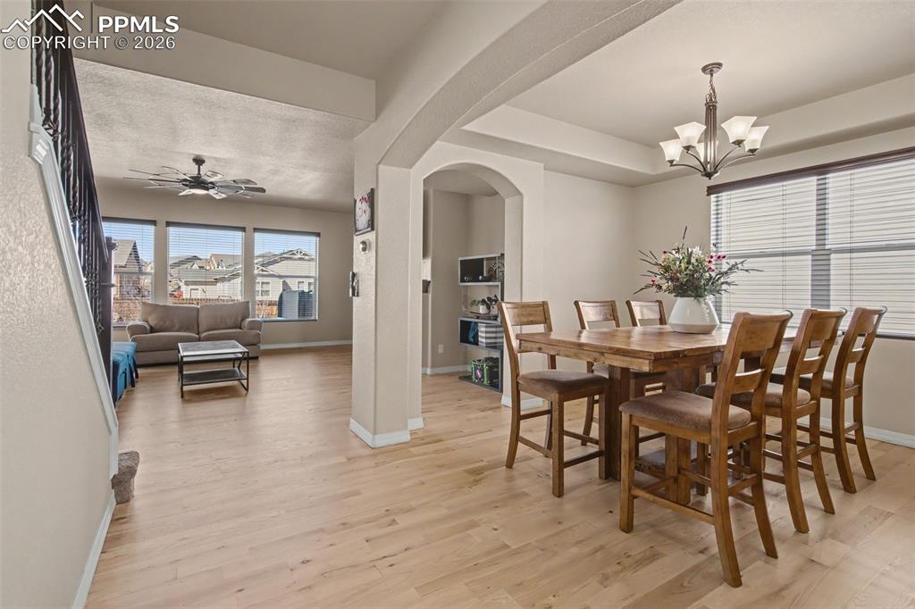 Image 7 of 45: Dining Room