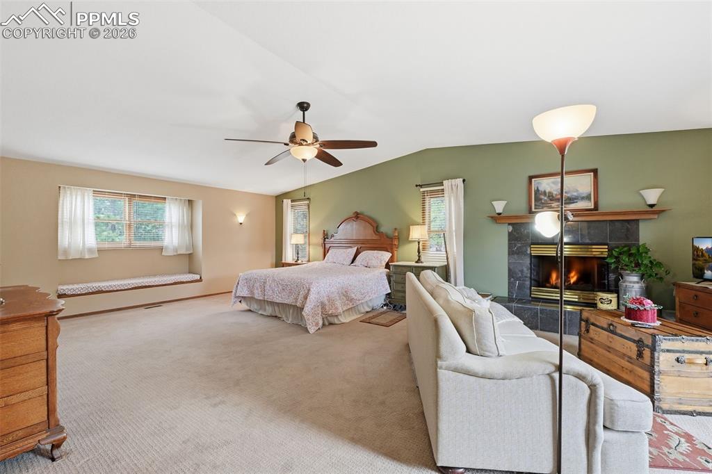 Image 26 of 41: Master Bedroom