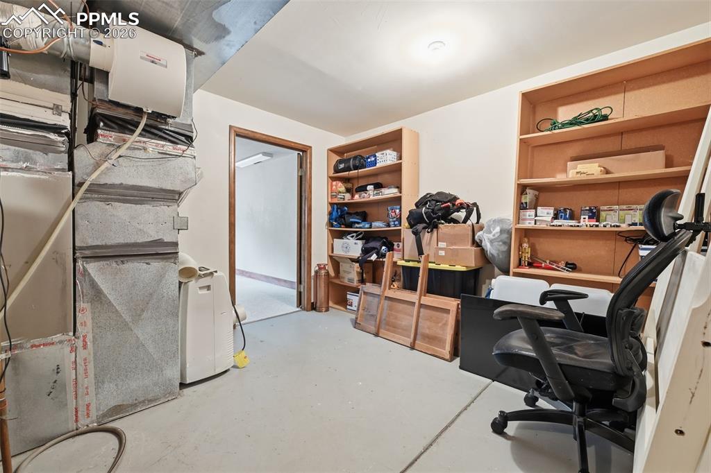 Image 33 of 41: Storage