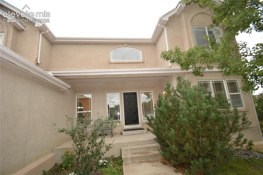 Image 7 of 48: Entry and porch.