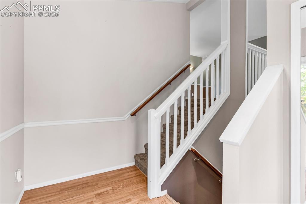 Image 6 of 41: Entry