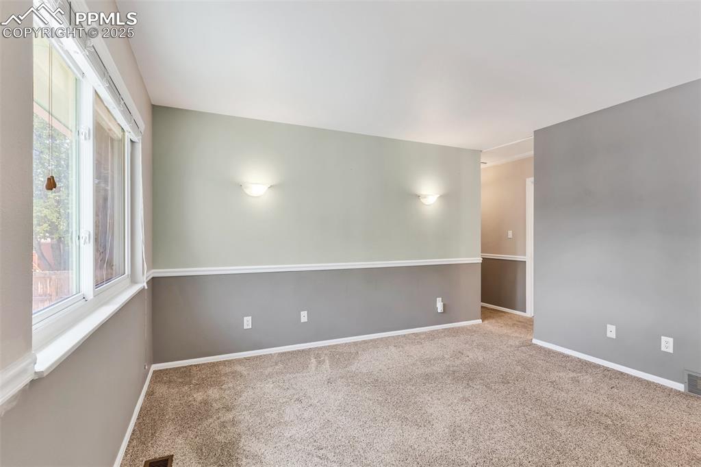 Image 9 of 41: Upper level