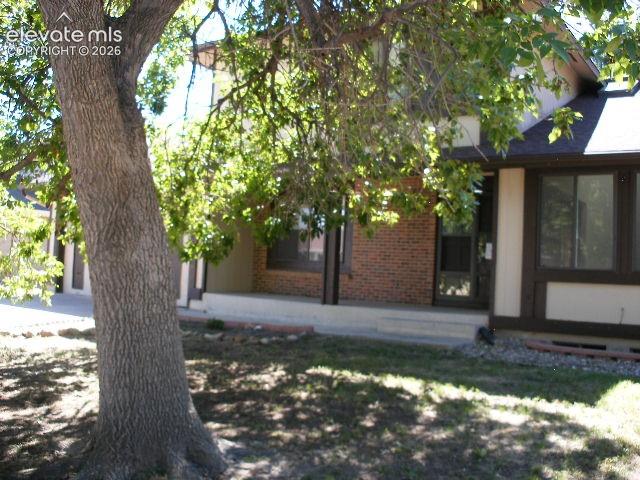 Image 4 of 32: Front of Structure