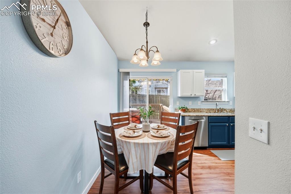 Image 8 of 49: Dining Area