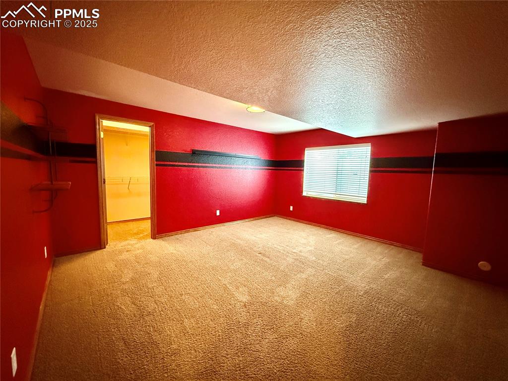 Image 36 of 45: Bedroom (Lower Level)