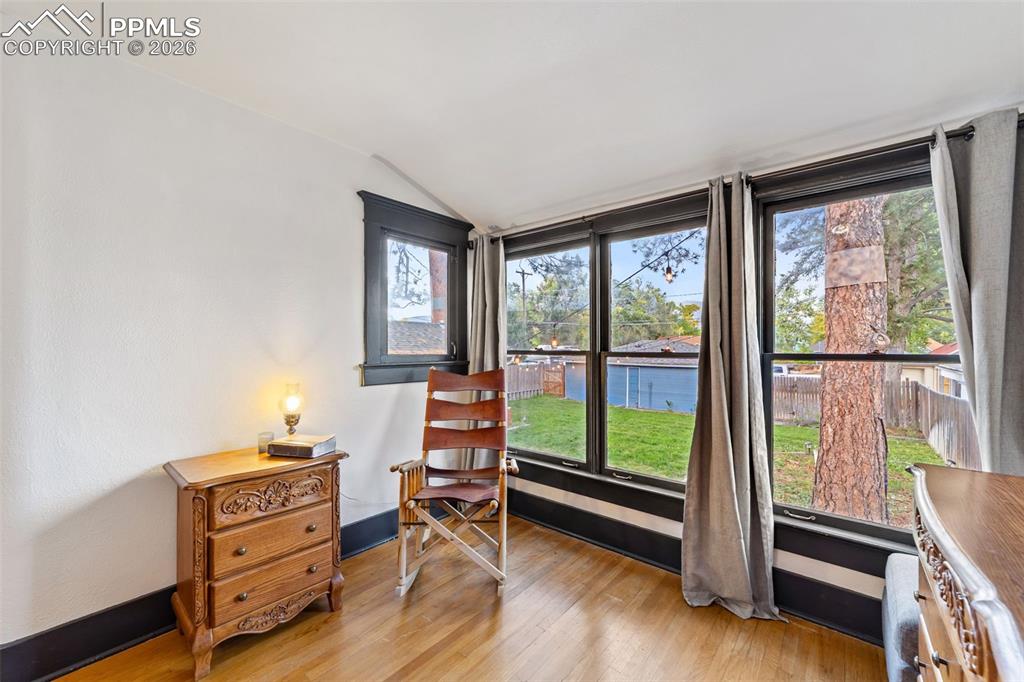 Image 17 of 50: Master Bedroom