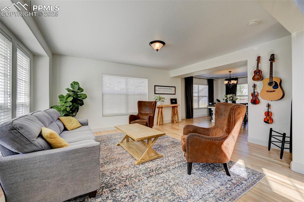 Image 4 of 48: Living Room