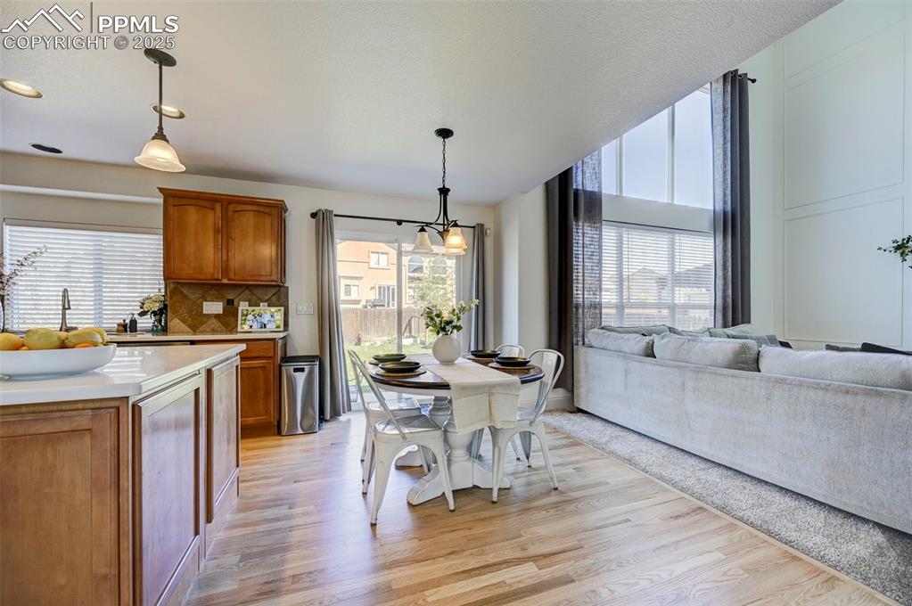 Image 8 of 48: Kitchen