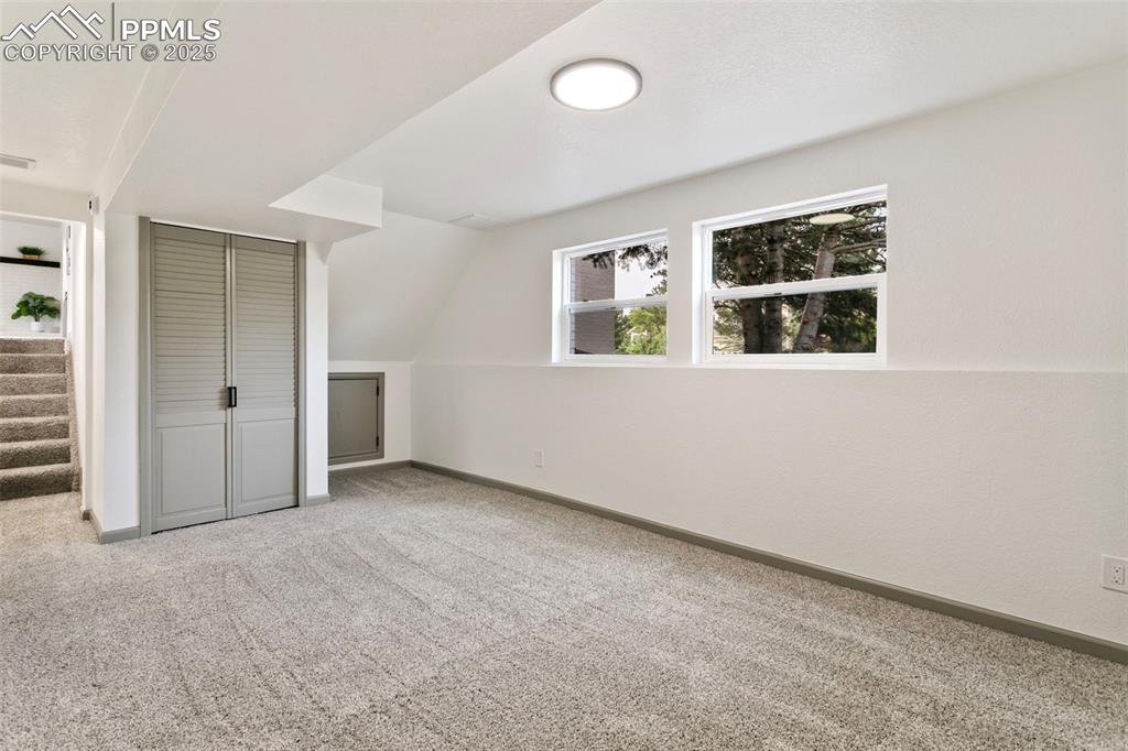 Image 43 of 48: Bonus Room