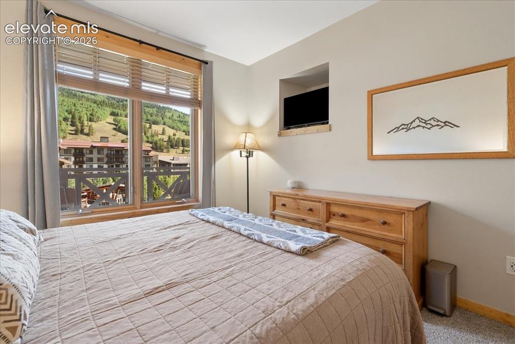 Image 15 of 37: Bedroom