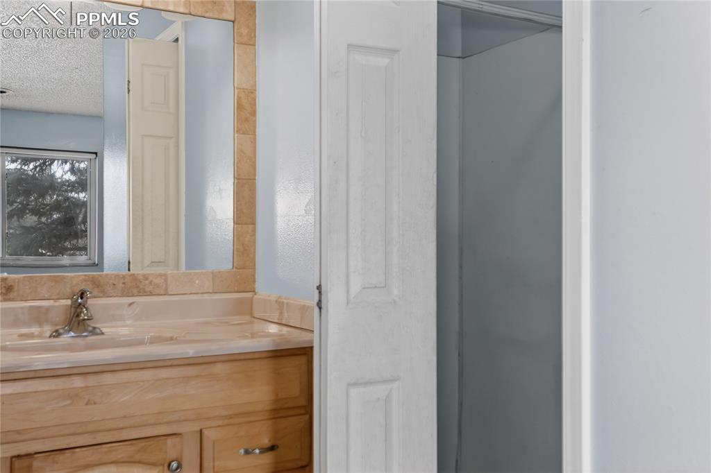 Image 23 of 31: Master Bathroom