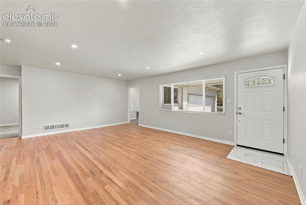 Image 4 of 49: Great Room