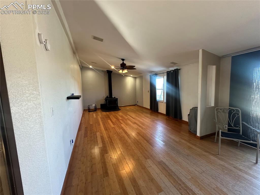 Image 5 of 19: Living Room