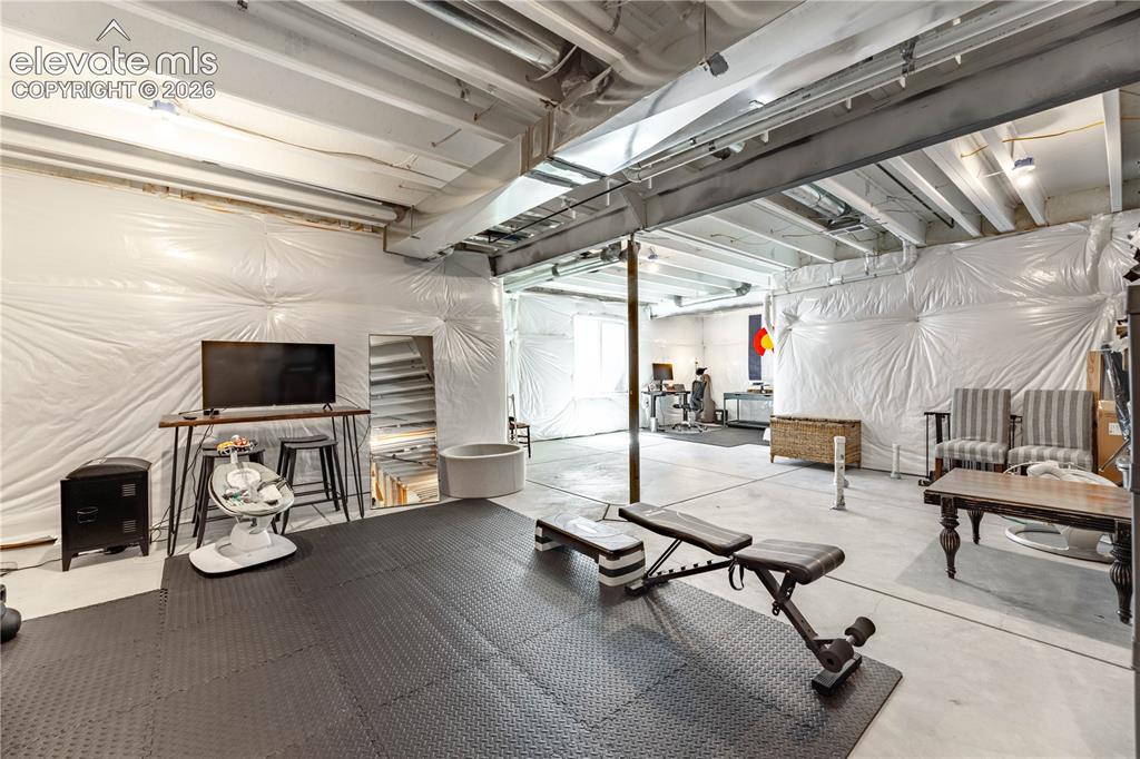 Image 35 of 46: Exercise Room
